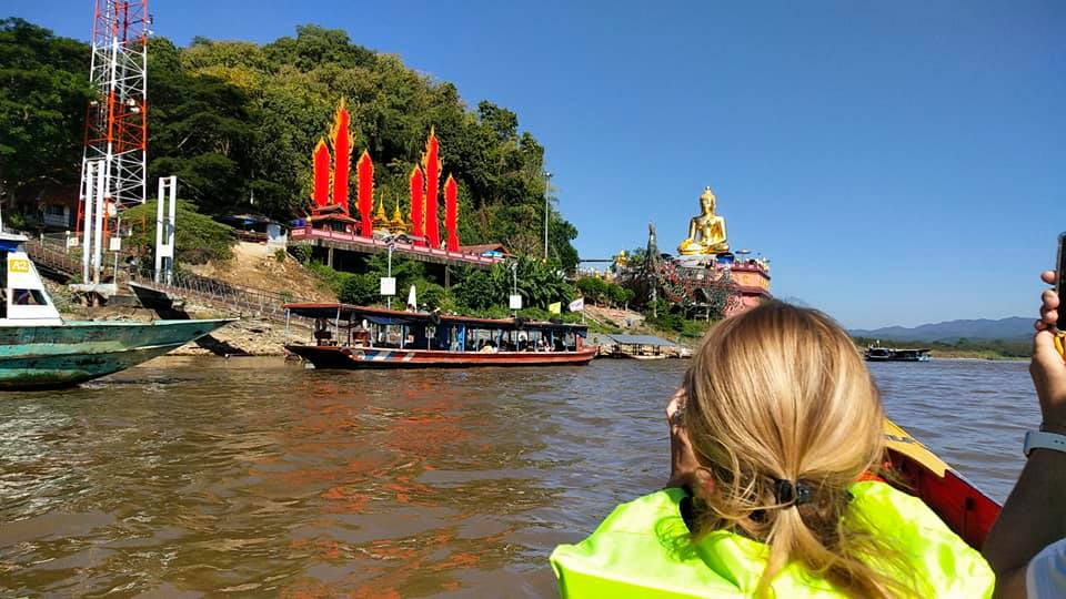Golden-Triangle-long-tail-boat