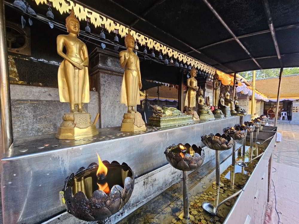 Doi-Suthep-Chiang-Mai-Thailand-03
