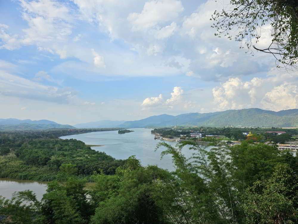 golden-triangle-thailand-02