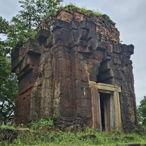 Brick ruins of an ancient Khmer sanctuary